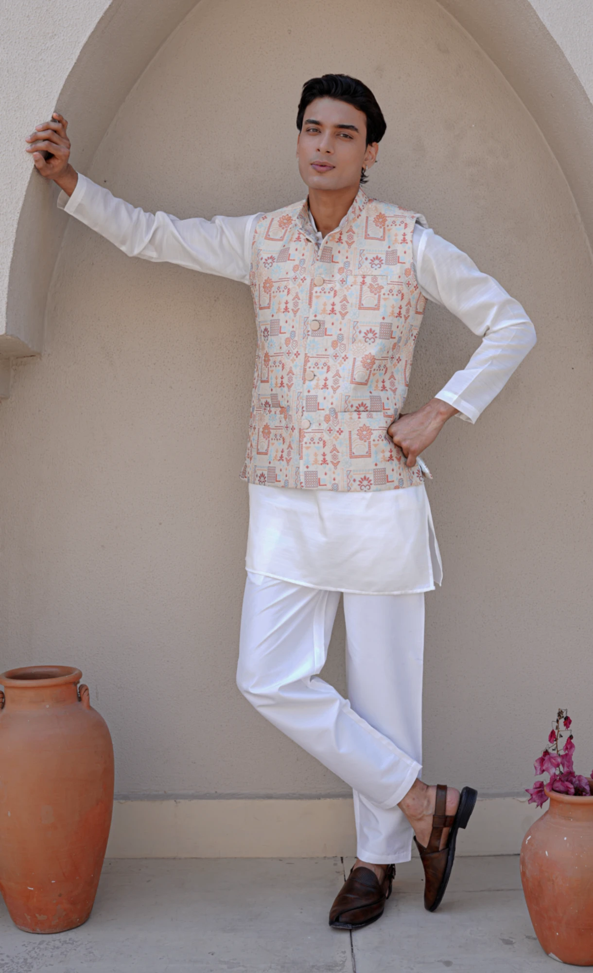 Heritage Peach Riwaayat Qilaa Woven Koti Kurta Set