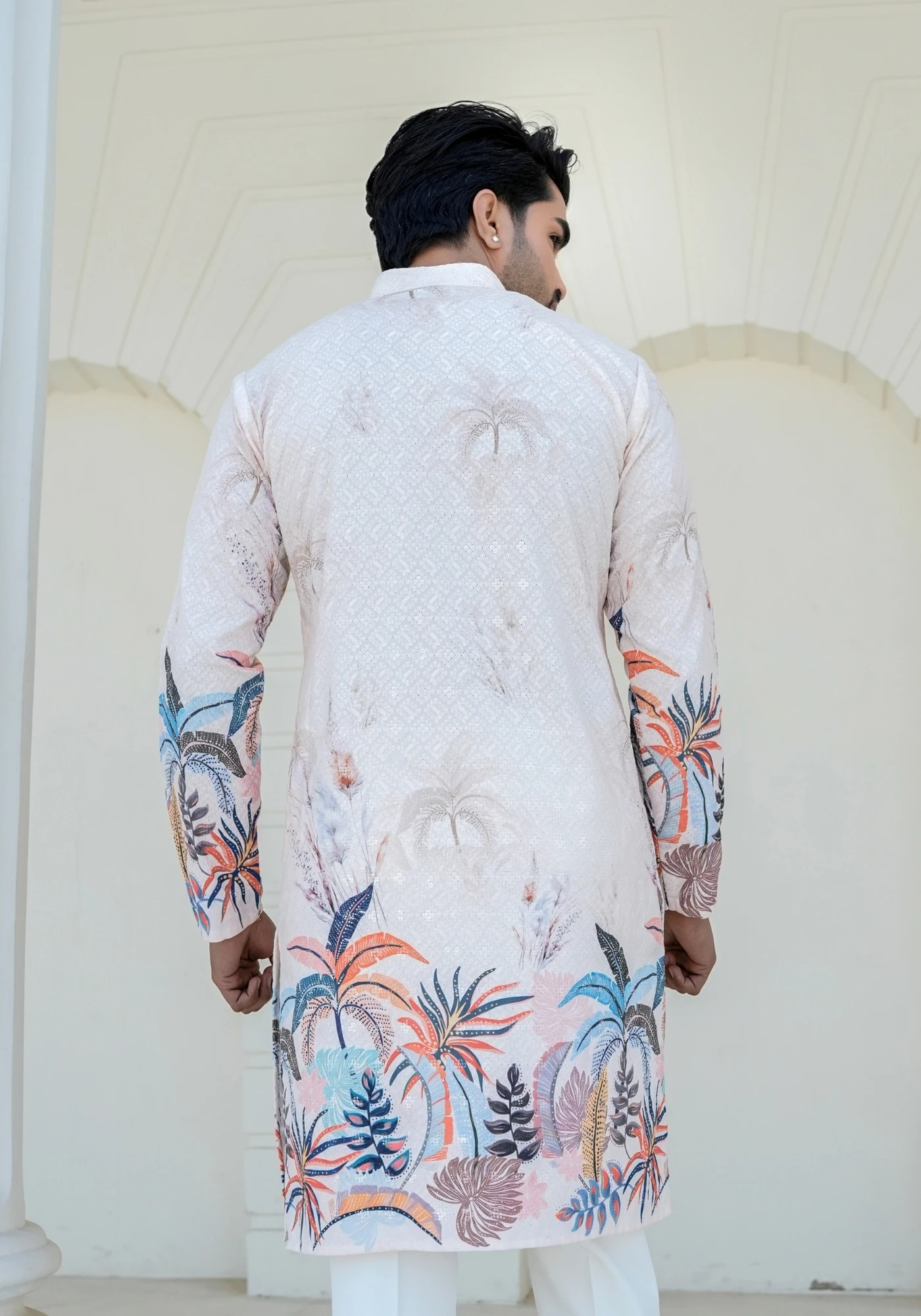 Off White Gulnaar Vanraaj Printed Kurta - view 3