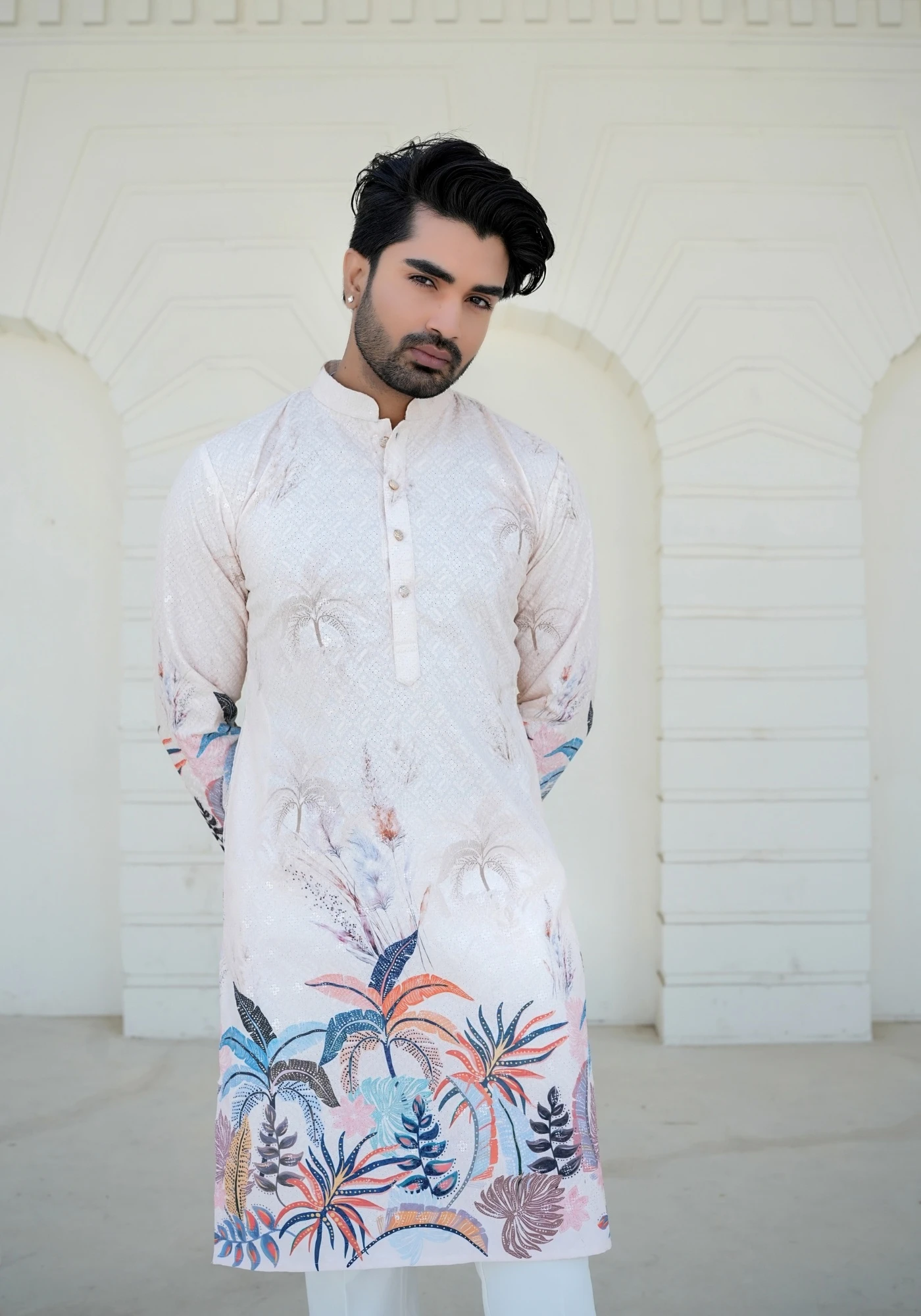 Off White Gulnaar Vanraaj Printed Kurta - view 4