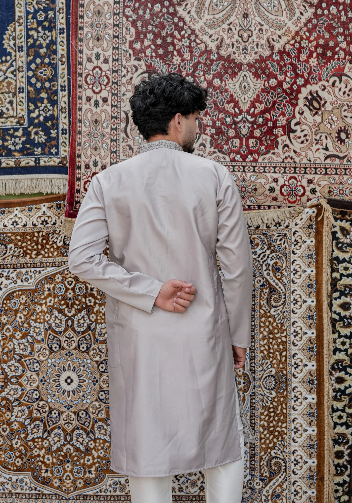 Smoke Grey Gulzar Naqsh Embroidered Kurta - view 3