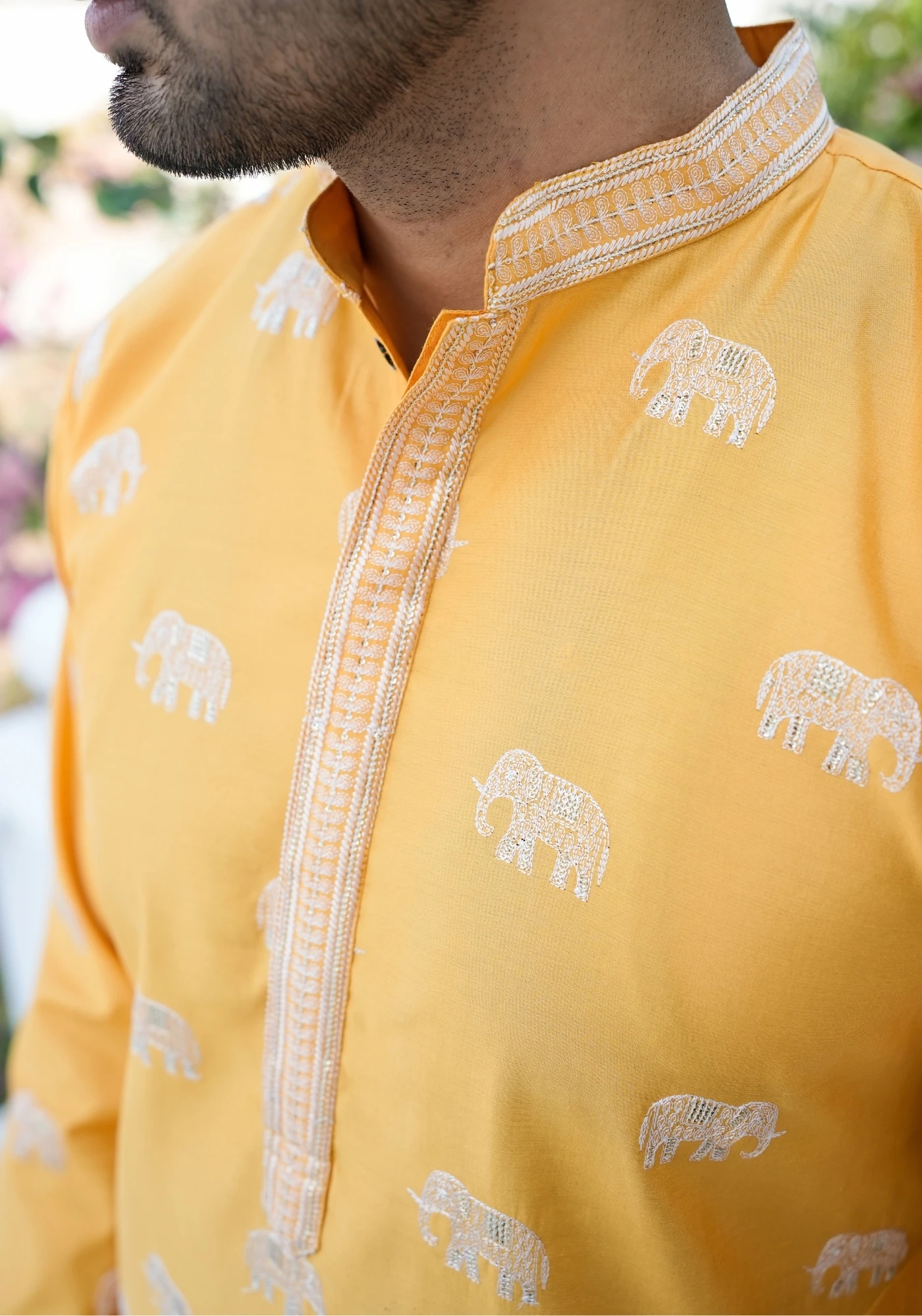 Mustard Yellow Raang Katha Gajrekha Embroidered Kurta - view 2
