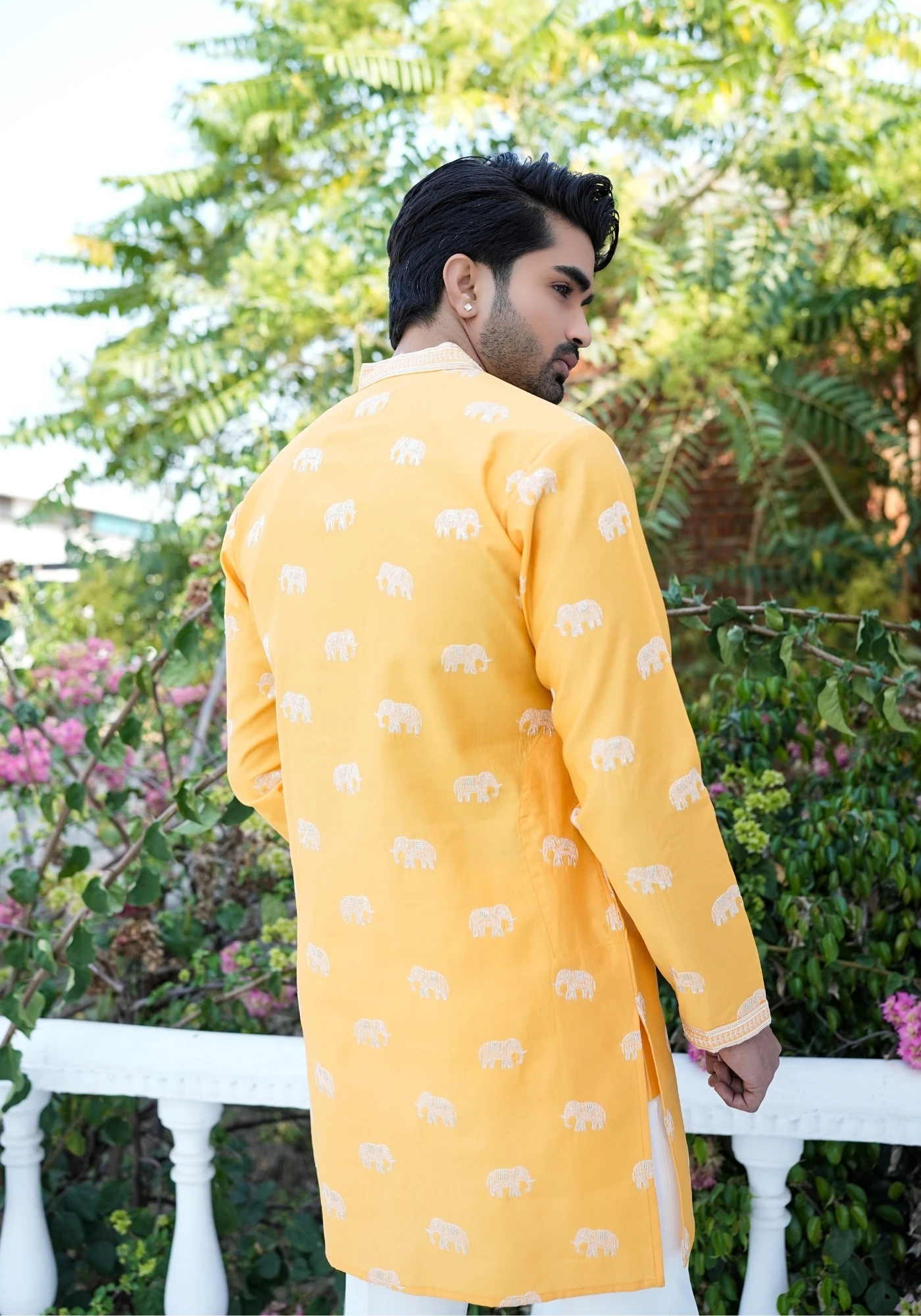 Mustard Yellow Raang Katha Gajrekha Embroidered Kurta - view 3