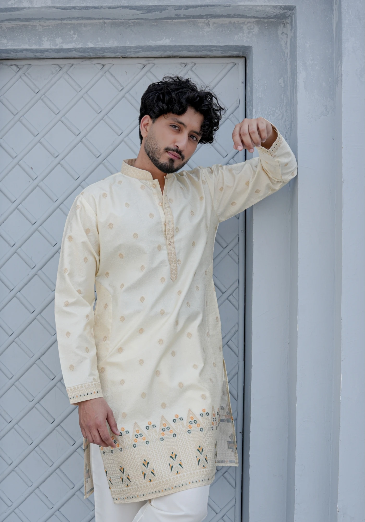 Ivory Cream Gulnaar Shikhar Jacquard Kurta - view 1