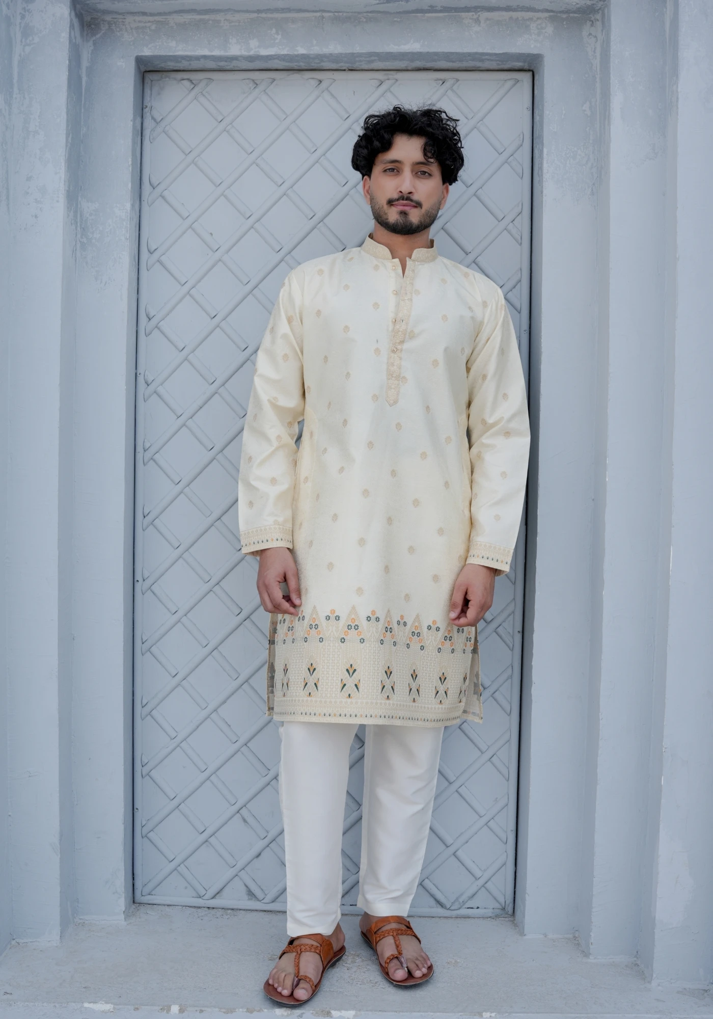 Ivory Cream Gulnaar Shikhar Jacquard Kurta - view 5