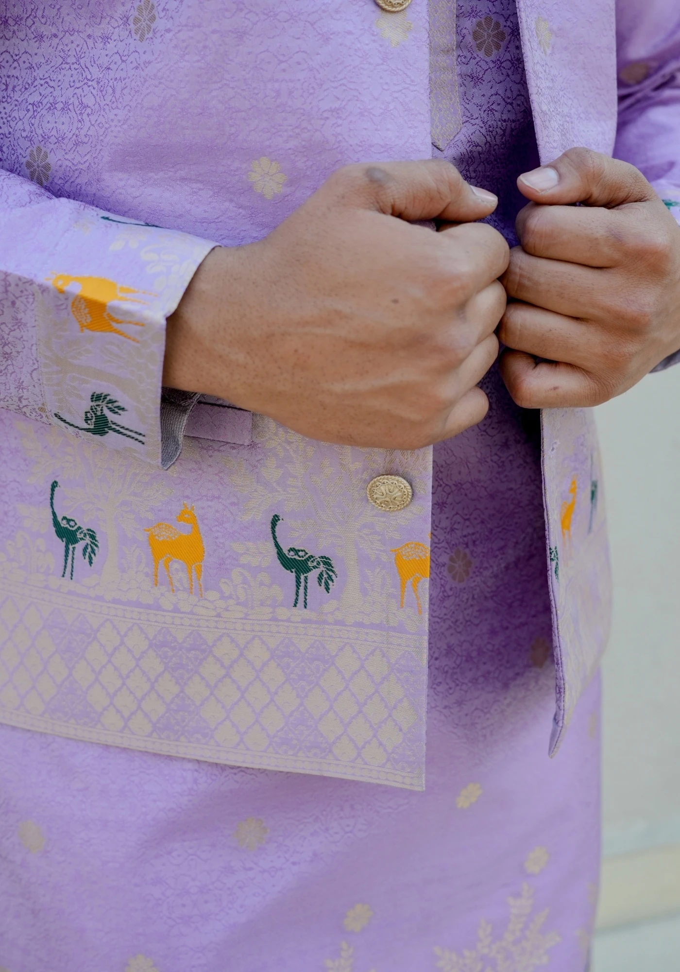 Lavender Bunaavat Pashu Baagh Jacquard Koti Kurta Set - view 2