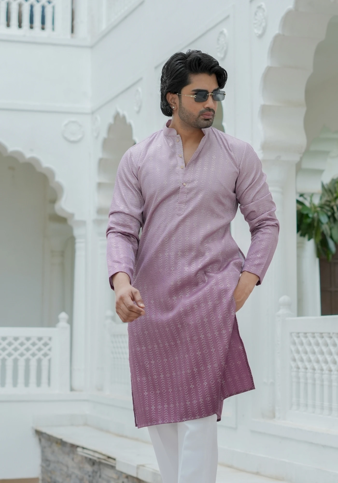 Dusty Purple Nazakat Tarangrekha Self Wooven Ombre Kurta - view 3