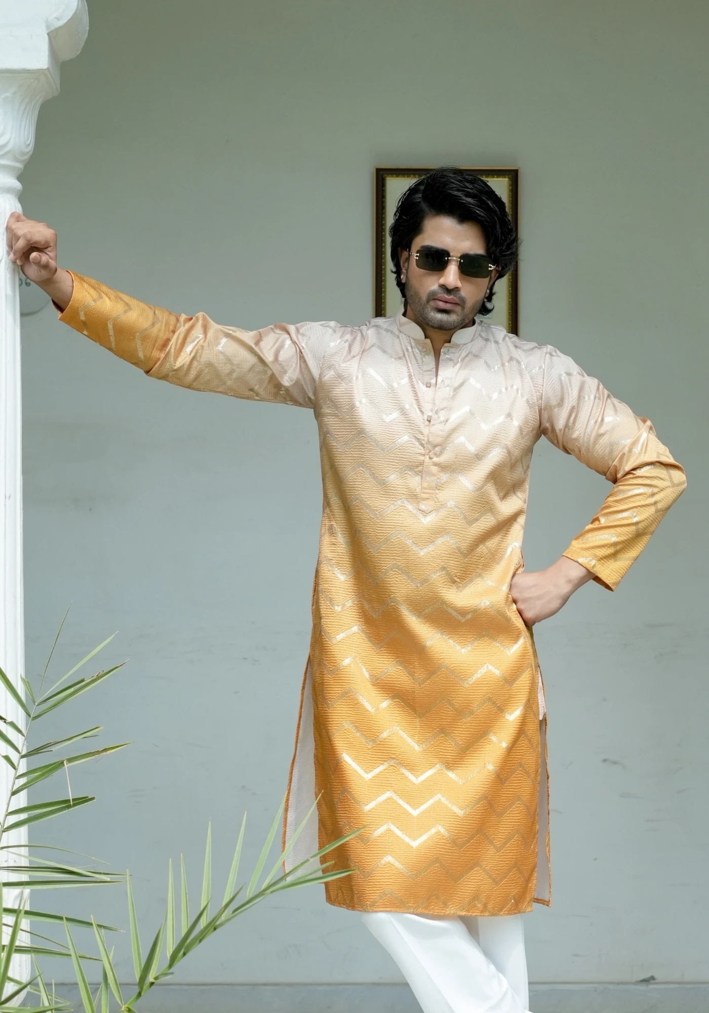 Honey Gold Nazakat Tarangrekha Self Woven Ombre Kurta - view 5