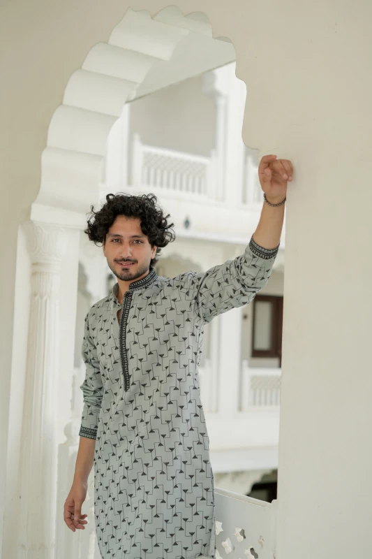 Kurta