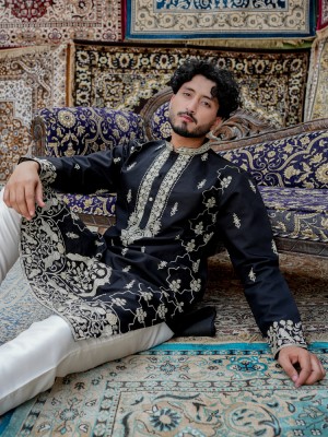 Mens Black Heritage Embroidered Designer Kurta Luxury Wedding & Festive Wear