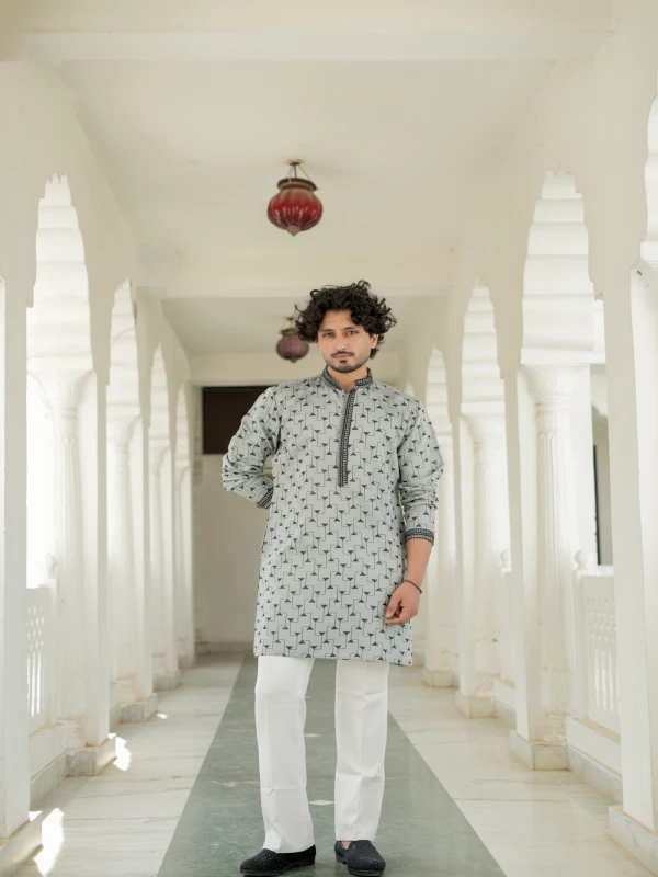 Kurta
