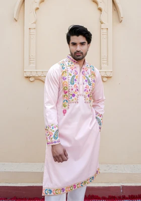 Peach Gulnaar Rangphool Embroidered Kurta - Peach