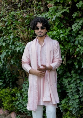 Blush Pink Noorjaal Rekha Embroidered Kurta Dupatta Set - Pink